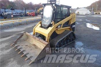 CAT 247B Šmykom riadené nakladače