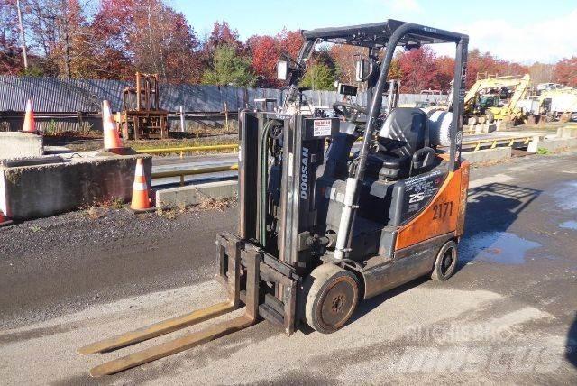 Doosan GC25P-5 Iné
