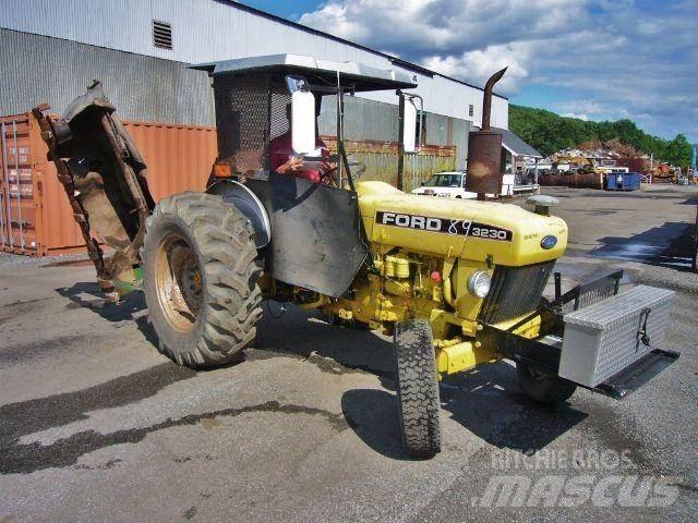 Ford 3230 Traktory