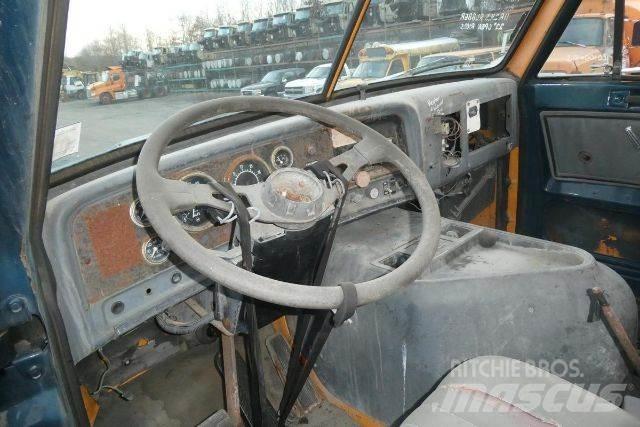GMC TJ9C042 Nákladné vozidlá bez nadstavby