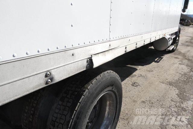 Kenworth T300 Skriňová nadstavba