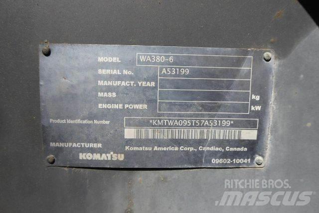 Komatsu WA380-6 Kolesové nakladače