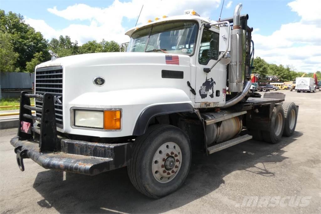 Mack CL733 Nákladné vozidlá bez nadstavby