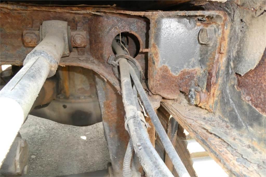 Mack CL733 Nákladné vozidlá bez nadstavby