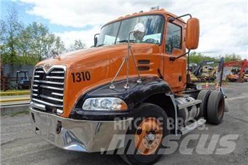 Mack CX612 Nákladné vozidlá bez nadstavby