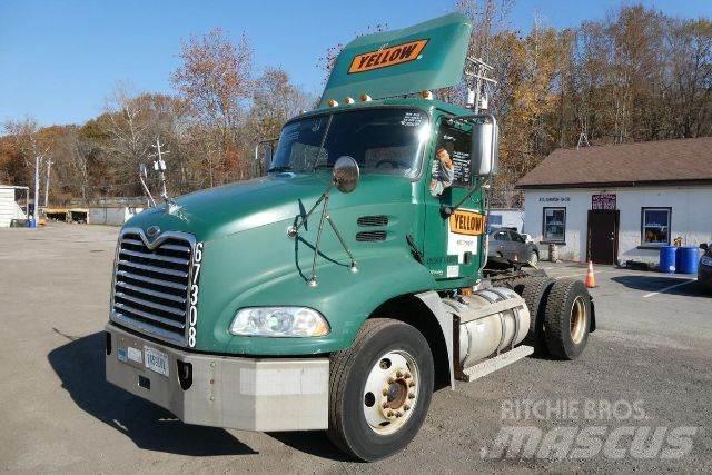 Mack CXN612 Nákladné vozidlá bez nadstavby