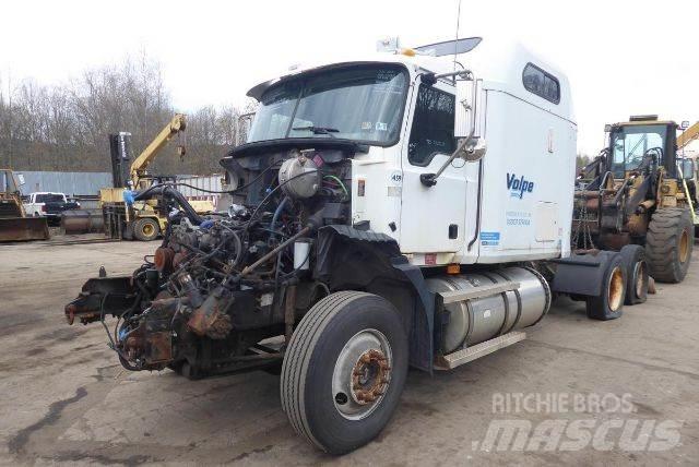 Mack CXN613 Ťahače