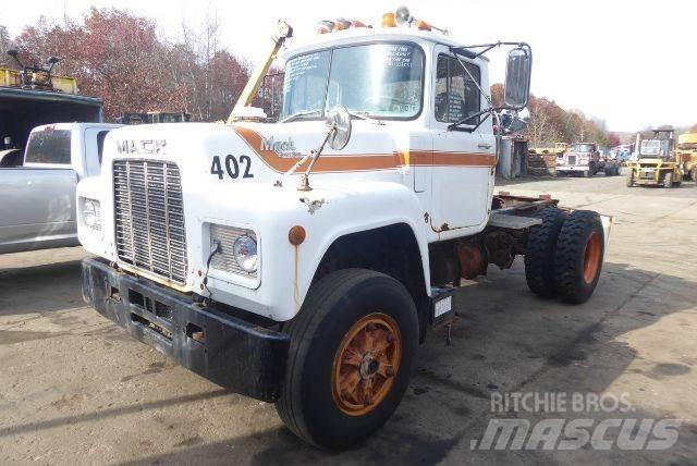 Mack R690T Nákladné vozidlá bez nadstavby