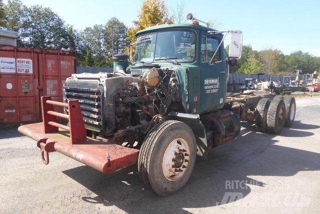 Mack RD688S Nákladné vozidlá bez nadstavby