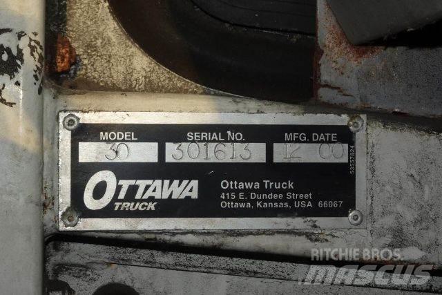 Ottawa 30 Terminálový ťahač