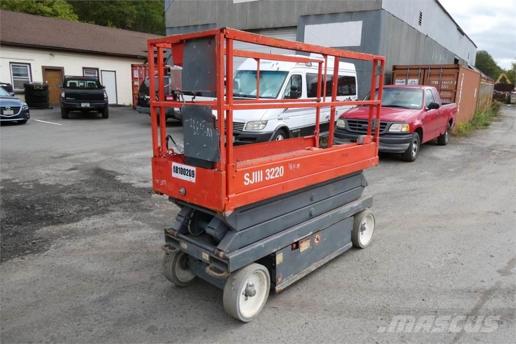 SkyJack SJ3220 Stavebníctvo - ostatné