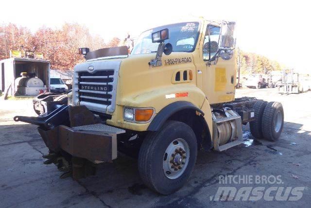 Sterling L8500 Nákladné vozidlá bez nadstavby