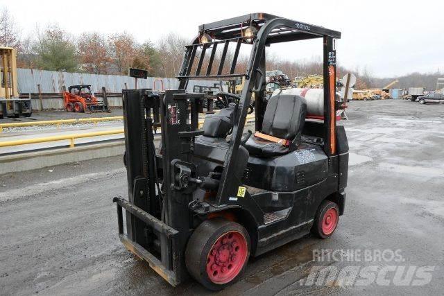 Toyota 7FGCU25 Iné