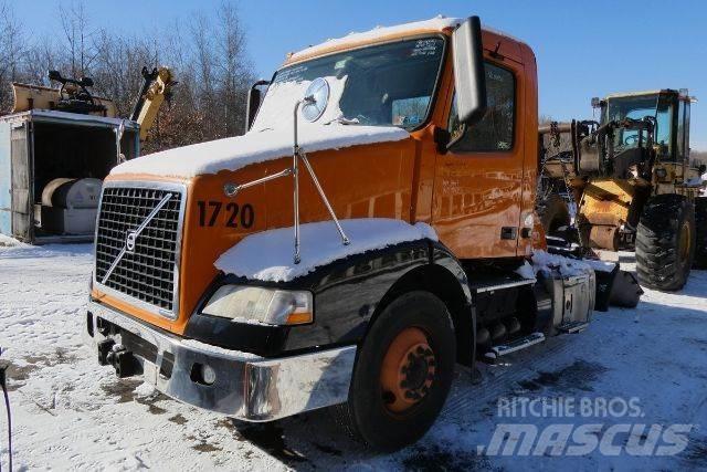 Volvo VNM42T Nákladné vozidlá bez nadstavby