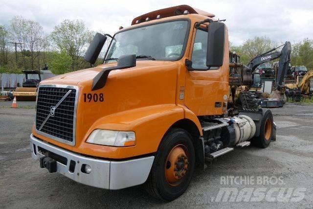 Volvo VNM42T Nákladné vozidlá bez nadstavby