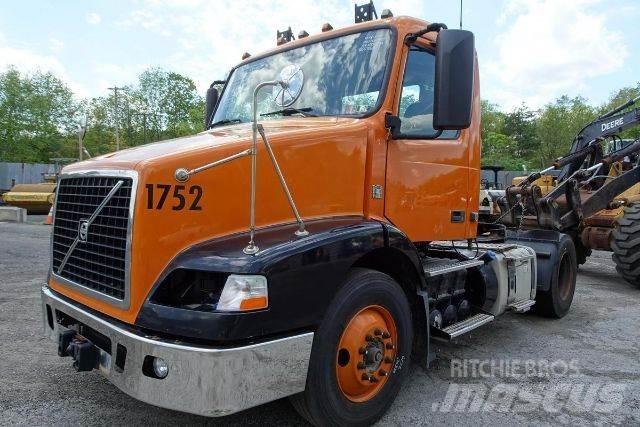 Volvo VNM42T Nákladné vozidlá bez nadstavby