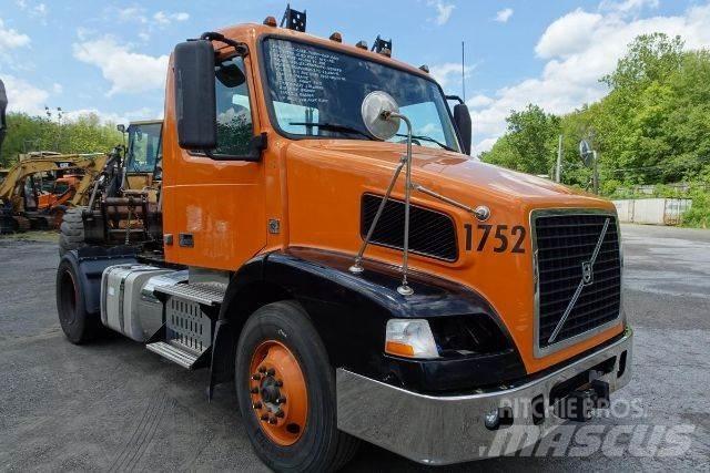 Volvo VNM42T Nákladné vozidlá bez nadstavby