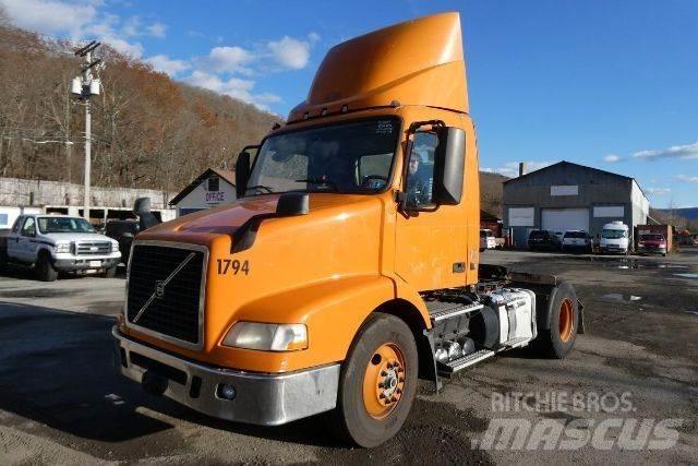 Volvo VNM42T Nákladné vozidlá bez nadstavby