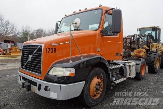 Volvo VNM42T Nákladné vozidlá bez nadstavby