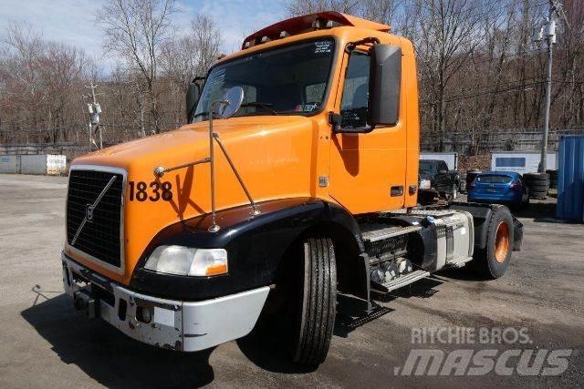 Volvo VNM42T Nákladné vozidlá bez nadstavby