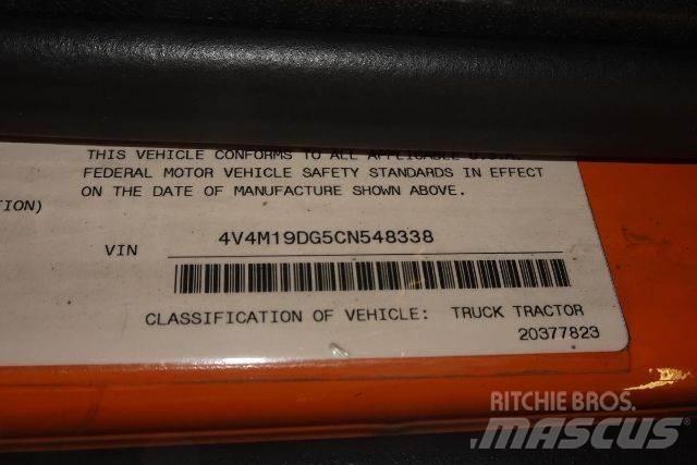Volvo VNM42T Nákladné vozidlá bez nadstavby