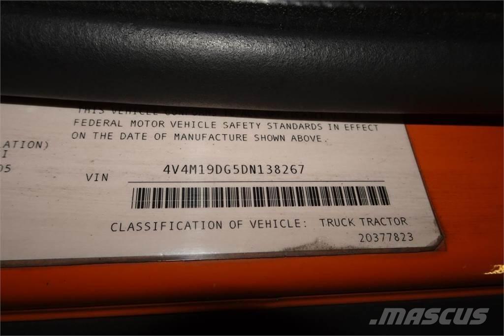 Volvo VNM42T Nákladné vozidlá bez nadstavby