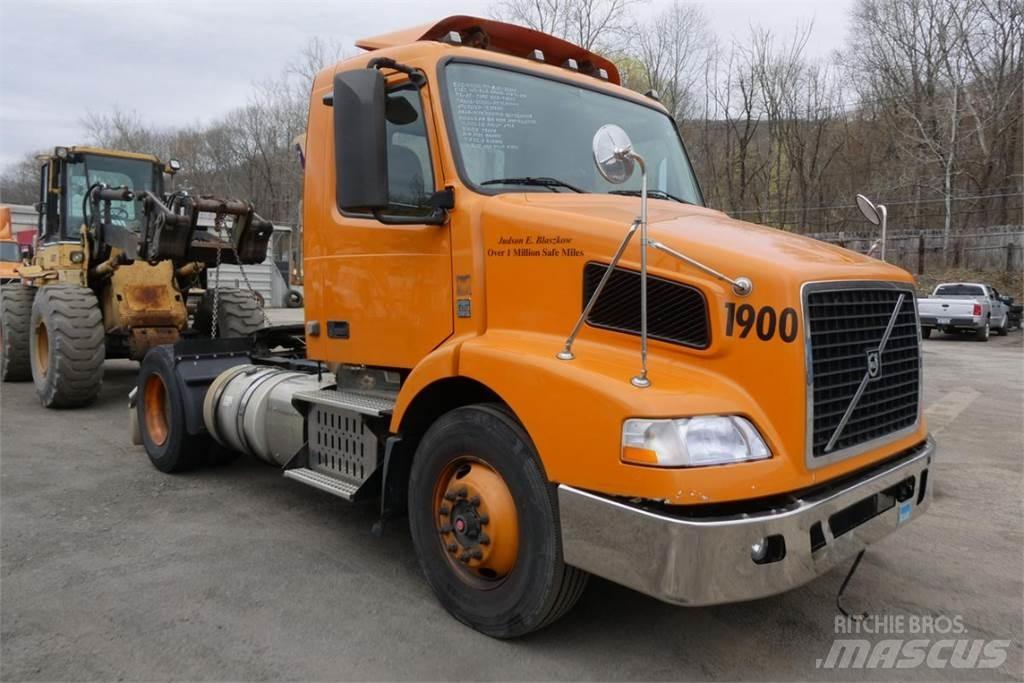 Volvo VNM42T Nákladné vozidlá bez nadstavby