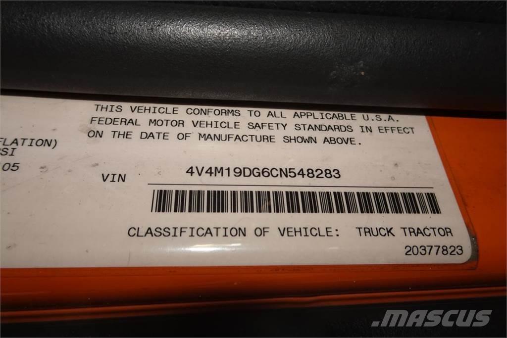 Volvo VNM42T Nákladné vozidlá bez nadstavby