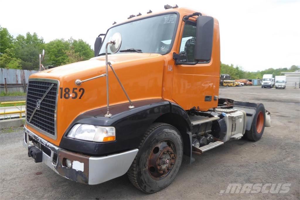 Volvo VNM42T Nákladné vozidlá bez nadstavby