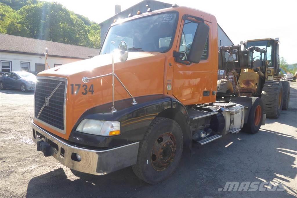 Volvo VNM42T Nákladné vozidlá bez nadstavby