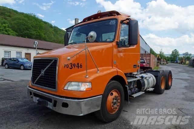 Volvo VNM64T Nákladné vozidlá bez nadstavby