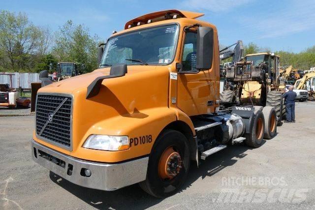 Volvo VNM64T Nákladné vozidlá bez nadstavby