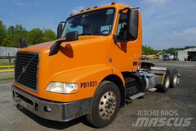 Volvo VNM64T Nákladné vozidlá bez nadstavby