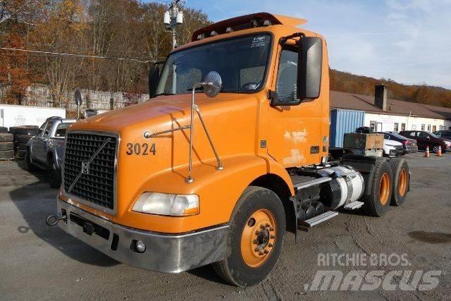 Volvo VNM64T Nákladné vozidlá bez nadstavby
