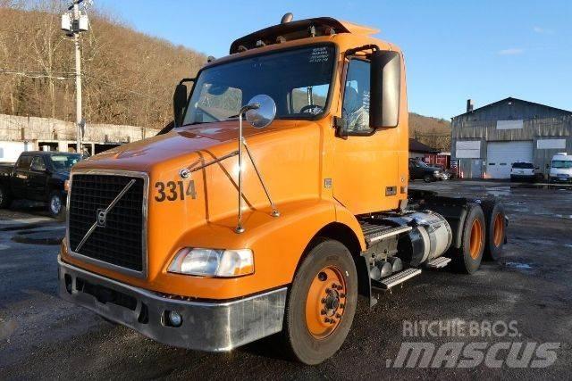 Volvo VNM64T Nákladné vozidlá bez nadstavby