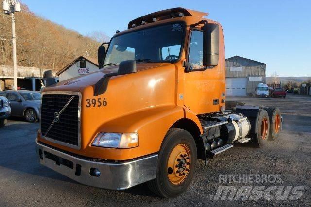 Volvo VNM64T Nákladné vozidlá bez nadstavby