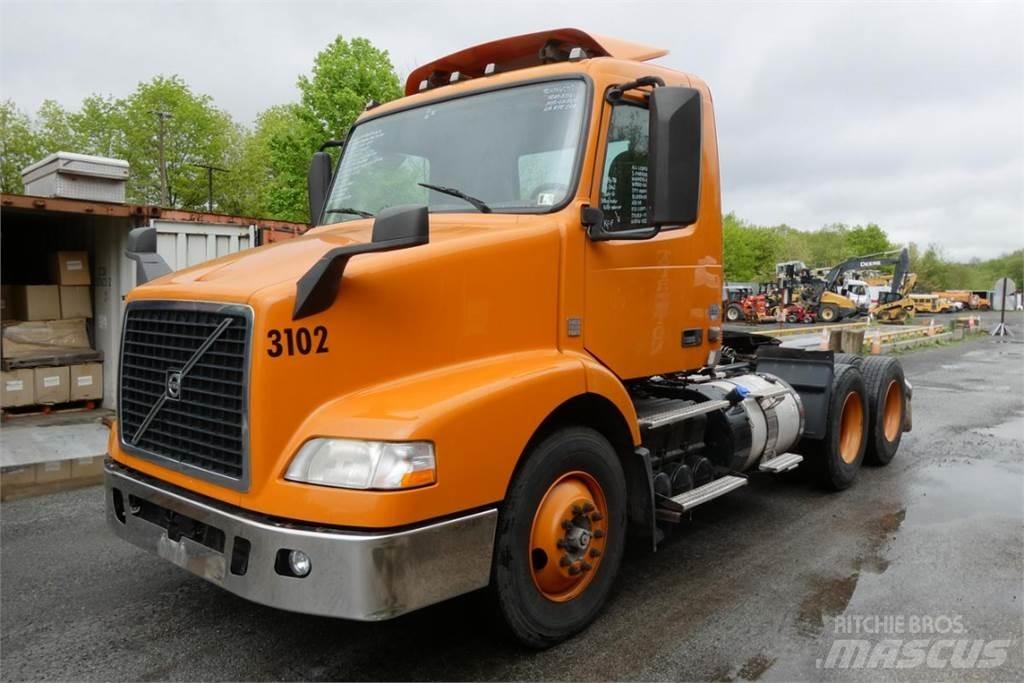 Volvo VNM64T Nákladné vozidlá bez nadstavby