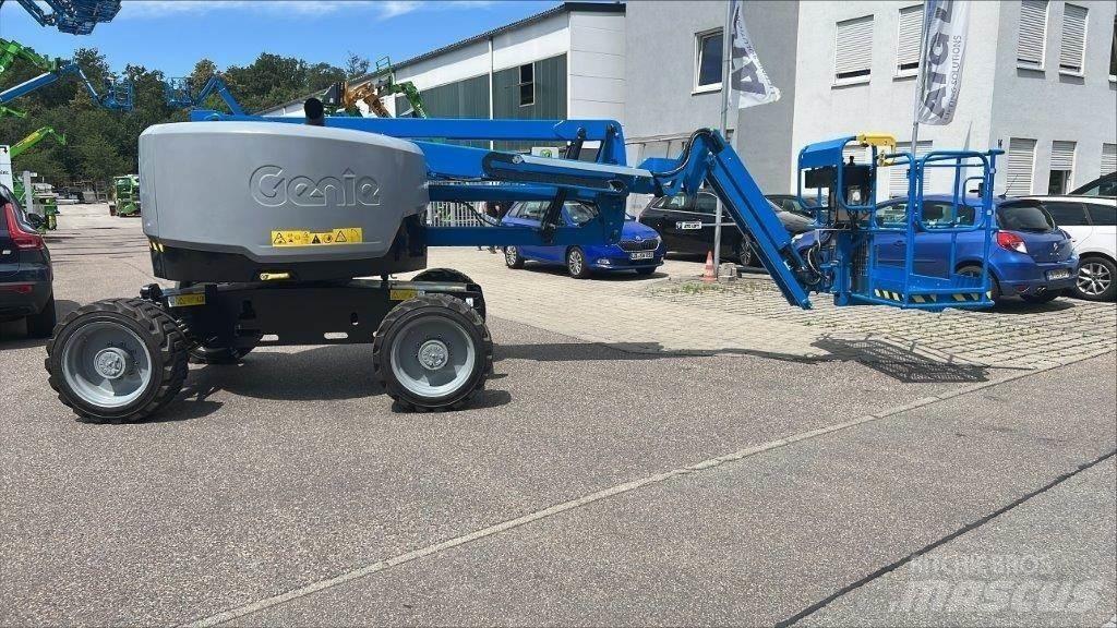 Genie Z-45/25J RT Kĺbové plošiny