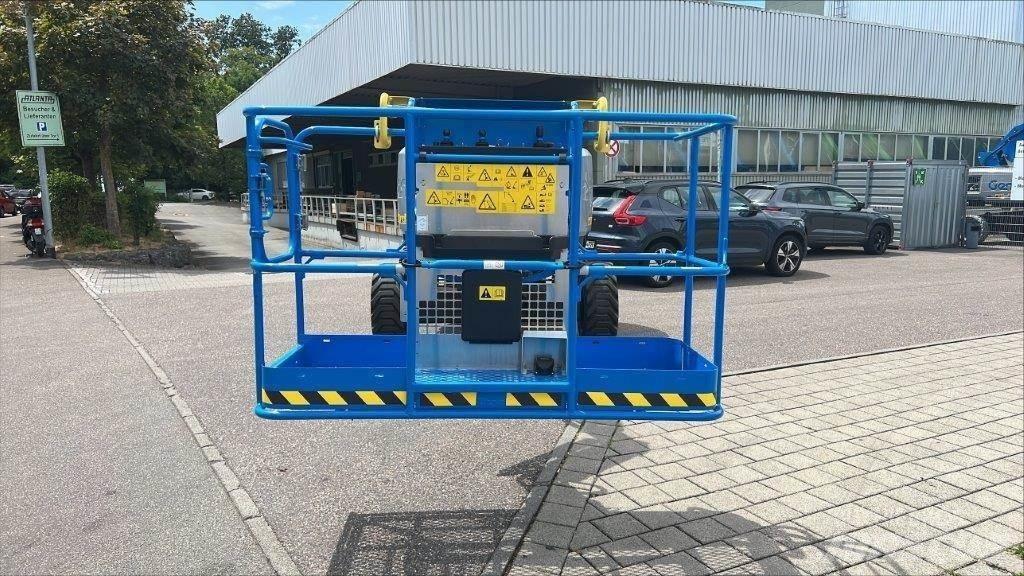 Genie Z-45/25J RT Kĺbové plošiny