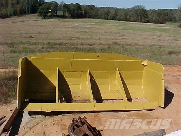 CAT D9H Stavebníctvo - ostatné