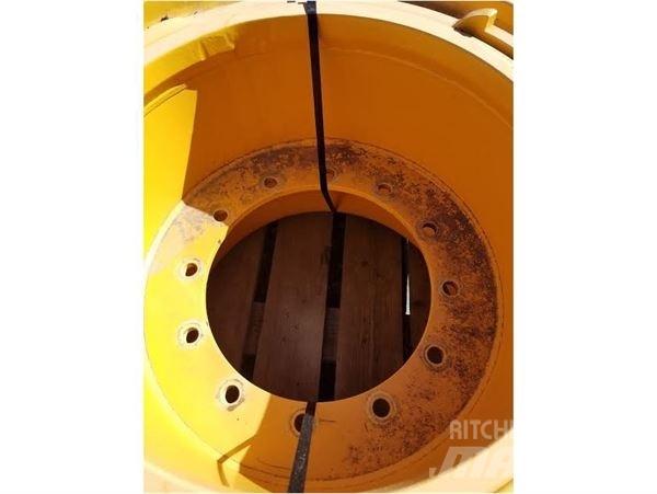 Volvo A30F Pneumatiky, kolesá a ráfiky