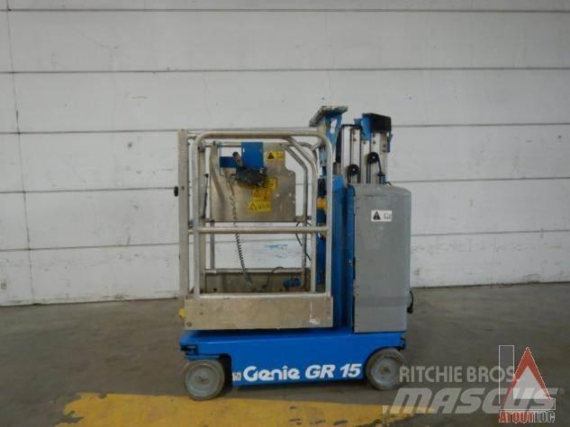 Genie GR-15 Kĺbové plošiny