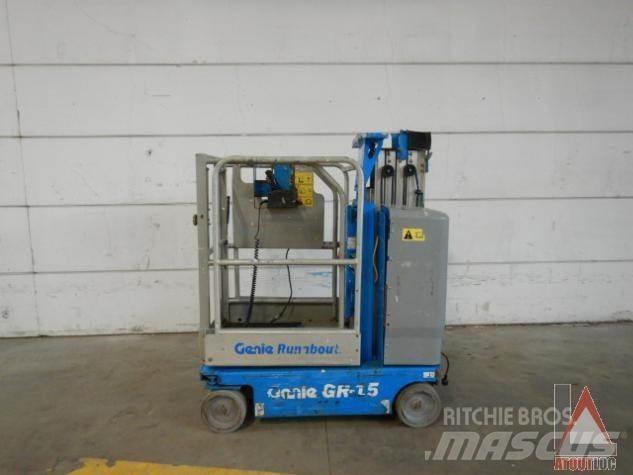 Genie GR-15 Kĺbové plošiny
