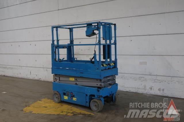 Genie GS-1532 Kĺbové plošiny