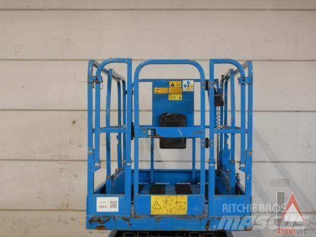 Genie GS-2046 Kĺbové plošiny