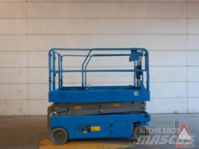 Genie GS-2046 Kĺbové plošiny
