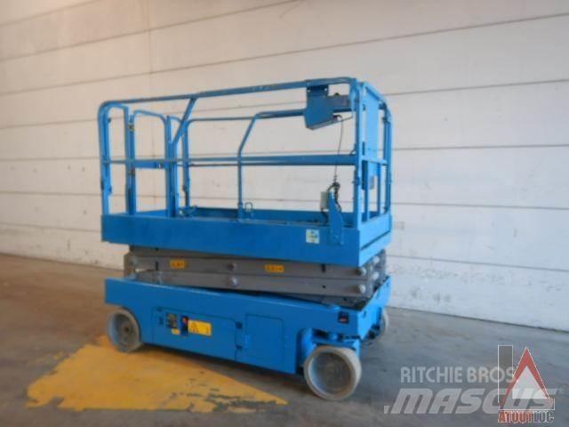 Genie GS-2046 Kĺbové plošiny