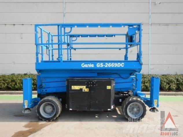 Genie GS-2669DC Kĺbové plošiny