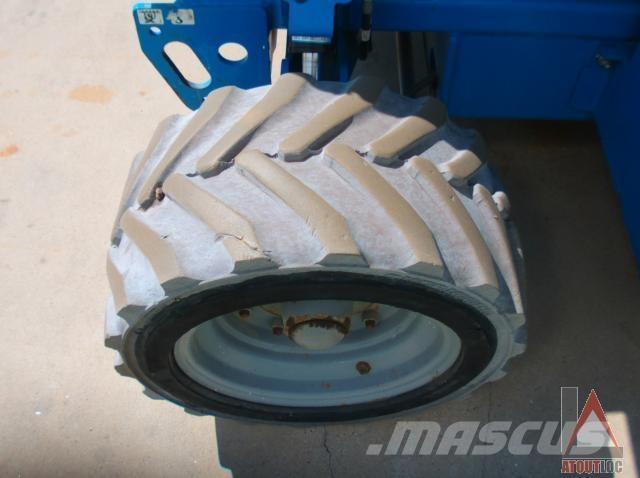 Genie GS-2669DC Kĺbové plošiny