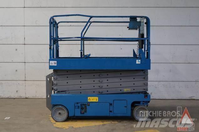 Genie GS-3246 Kĺbové plošiny